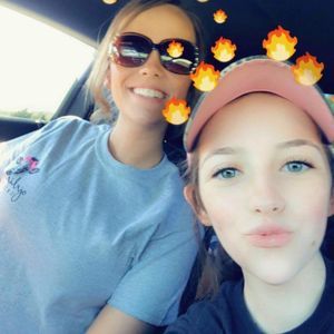 Meet your Posher, Hayley